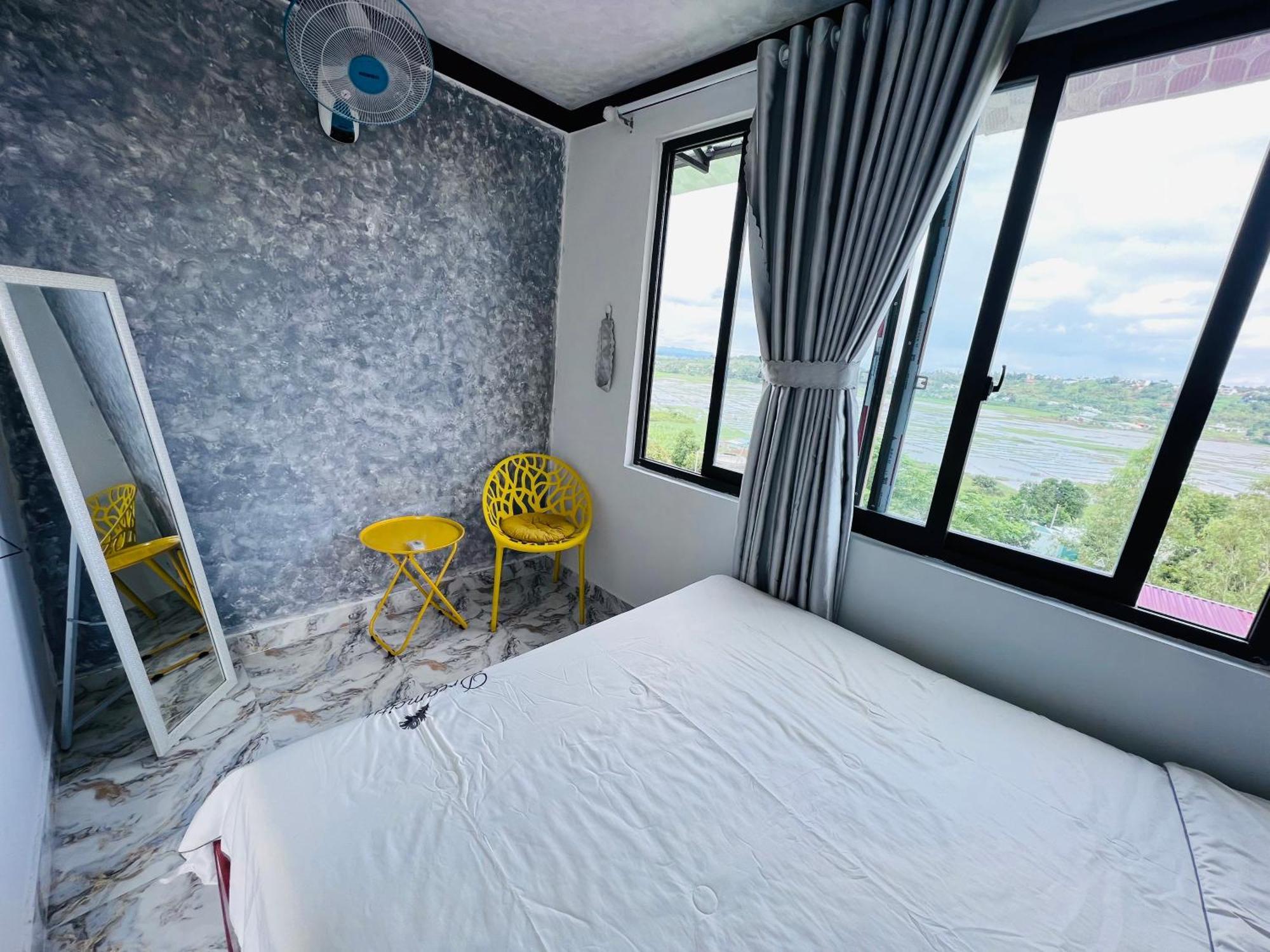 Gio Homestay - Pleiku Eksteriør billede